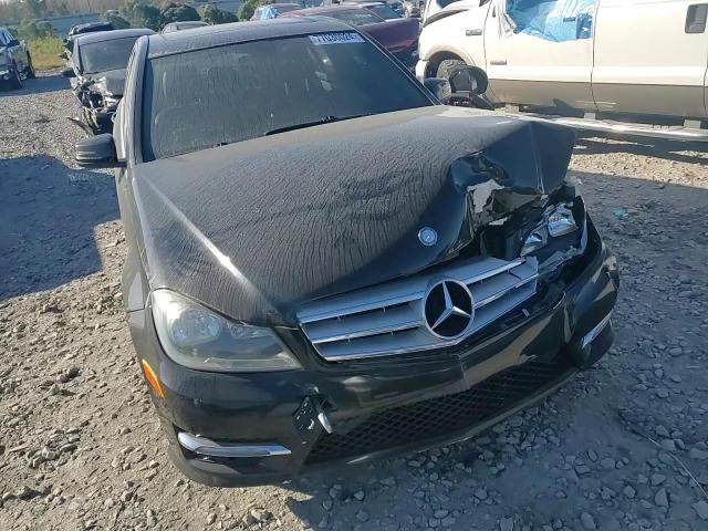 2013 Mercedes-Benz C 250 VIN: WDDGF4HB1DR269738 Lot: 77030024