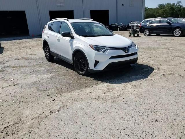 2018 Toyota Rav4 Le VIN: JTMZFREV2JJ158723 Lot: 76305644