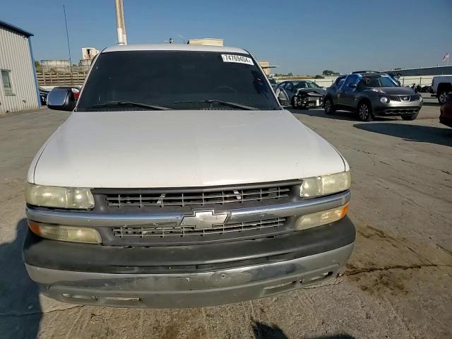 2002 Chevrolet Silverado C1500 VIN: 1GCEC19W52Z335294 Lot: 74769404