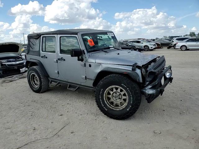 2013 Jeep Wrangler Unlimited Sport VIN: 1C4BJWDG0DL685668 Lot: 78317674