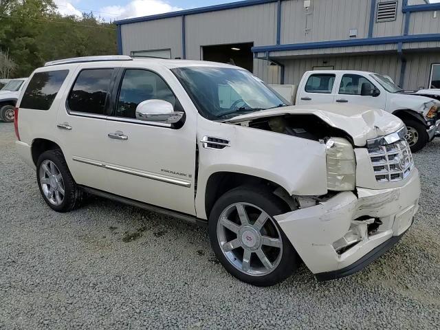 2008 Cadillac Escalade Luxury VIN: 1GYFK63818R206969 Lot: 77742154