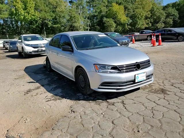 2015 Volkswagen Jetta Base VIN: 3VW2K7AJ2FM323729 Lot: 74260524