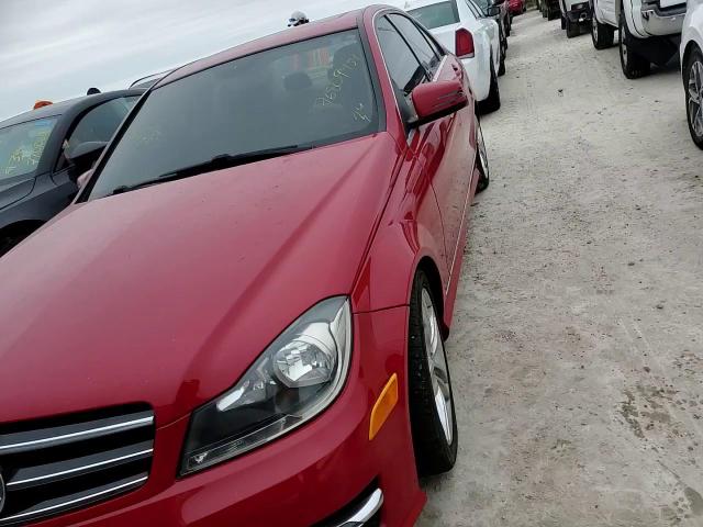 2014 Mercedes-Benz C 250 VIN: WDDGF4HB9EA935308 Lot: 76809484