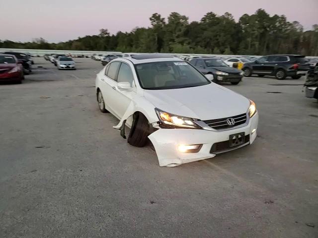 2015 Honda Accord - Image 11