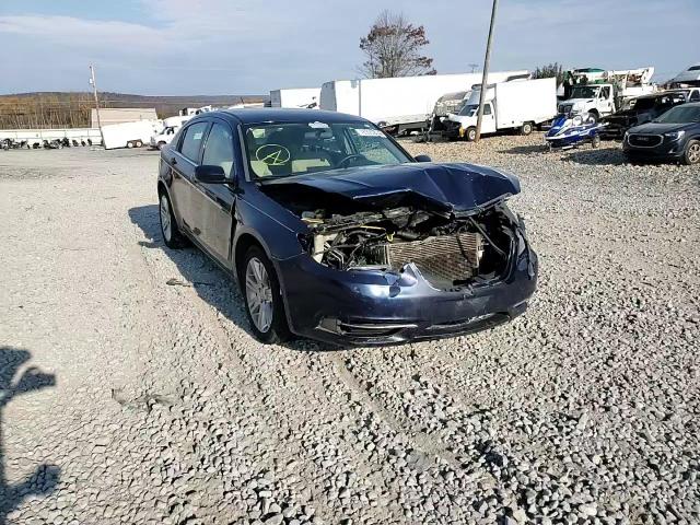 2013 Chrysler 200 Lx VIN: 1C3CCBAB5DN669765 Lot: 78395354