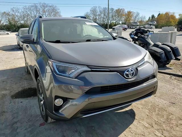 2016 Toyota RAV 4 - Image 12