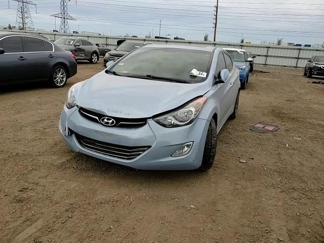 2011 Hyundai Elantra - Image 11