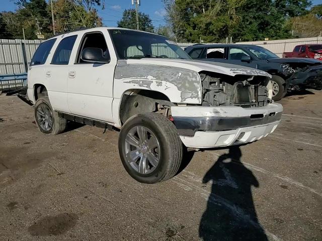 2005 Chevrolet Tahoe C1500 VIN: 1GNEC13T15R276772 Lot: 77077334