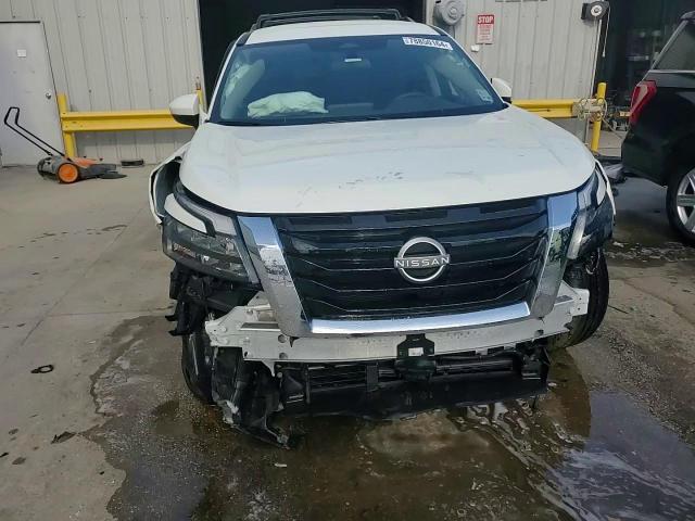 2024 Nissan Pathfinder - Image 15