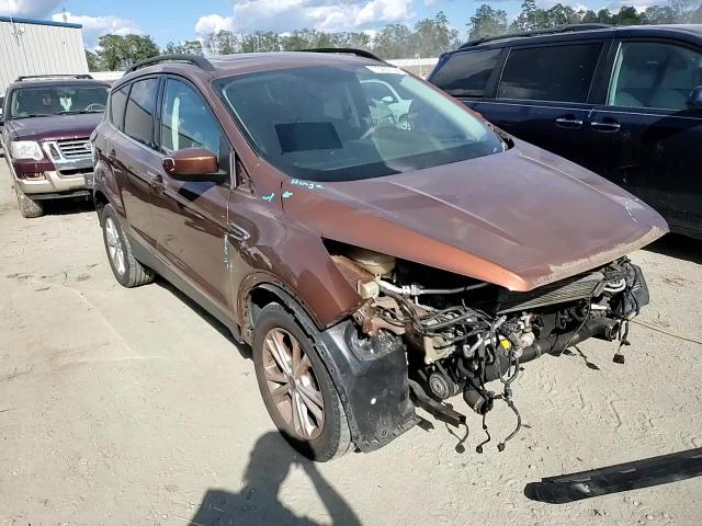 1FMCU9G97HUB71516 2017 Ford Escape Se