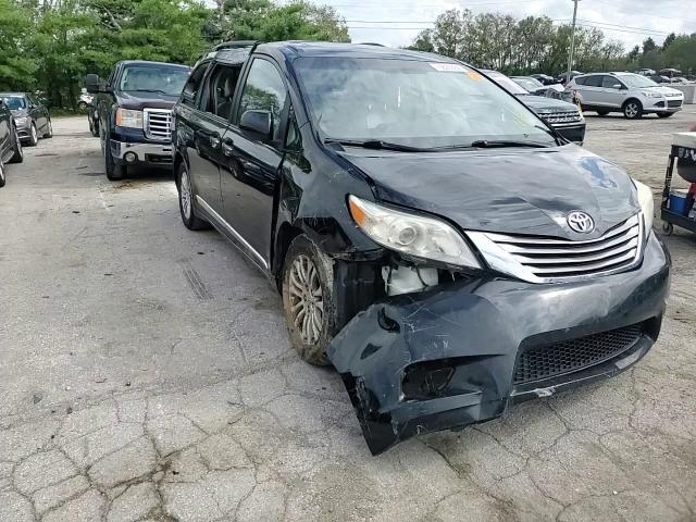 2015 Toyota Sienna Xle VIN: 5TDYK3DC0FS670723 Lot: 73825384