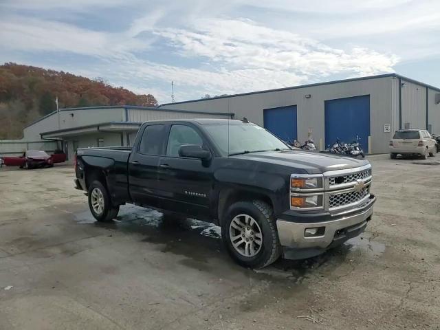 2015 Chevrolet Silverado - Image 14