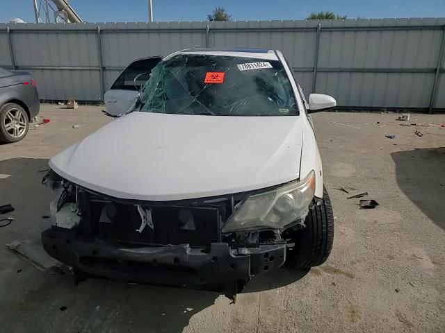 2014 Toyota Camry - Image 10