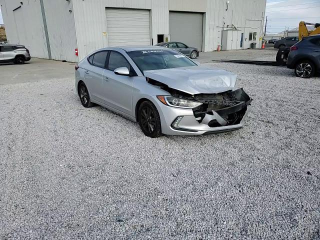 2017 Hyundai Elantra - Image 10