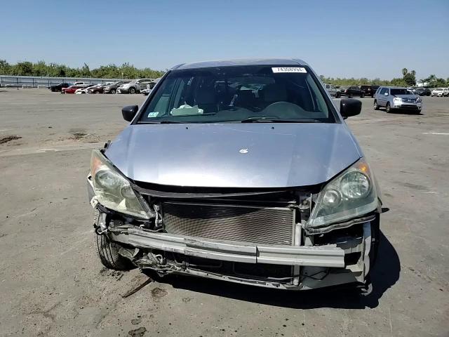 2010 Honda Odyssey - Image 11