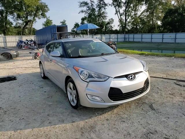 2014 Hyundai Veloster VIN: KMHTC6AD1EU207128 Lot: 75696374