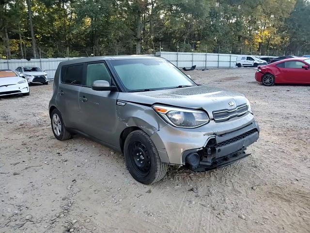 2017 Kia Soul - Image 10
