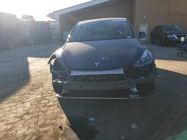 2022 Tesla Model Y VIN: 7SAYGDEF7NF405710 Lot: 77461764