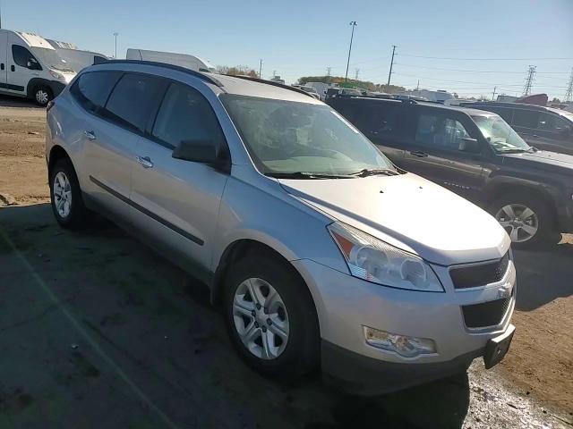 2011 Chevrolet Traverse Ls VIN: 1GNKREED5BJ186341 Lot: 77138944