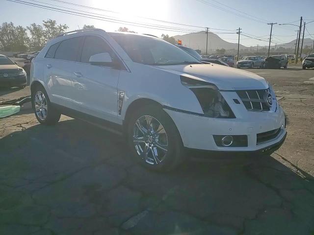 2012 Cadillac SRX - Image 12