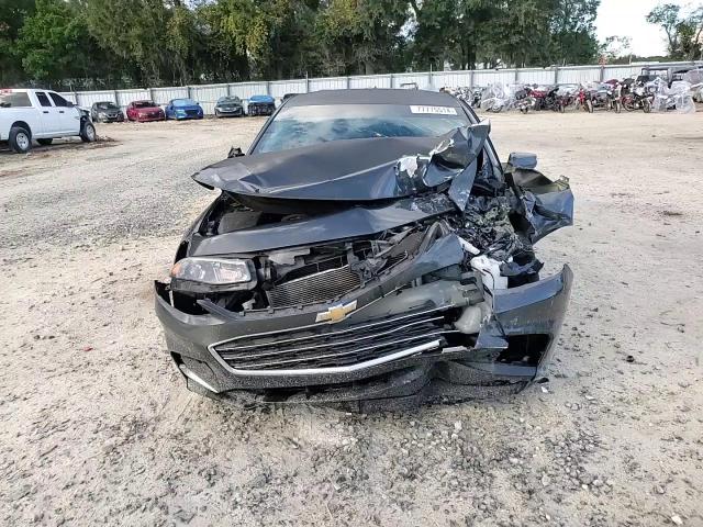 2017 Chevrolet Malibu - Image 10