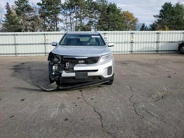 2015 Kia Sorento - Image 11