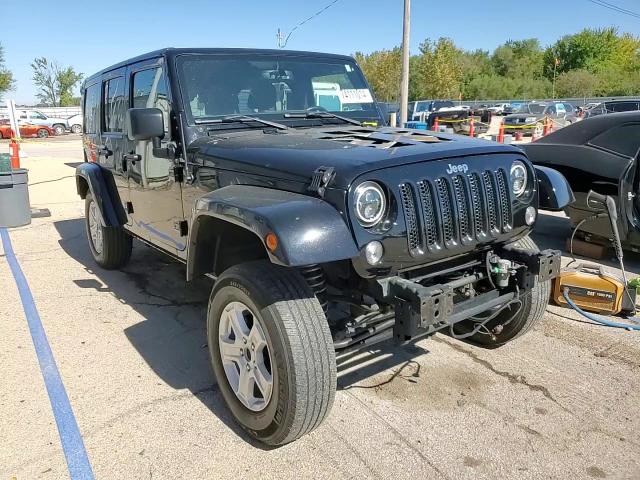 1C4BJWEG4GL262272 2016 Jeep Wrangler Unlimited Sahara