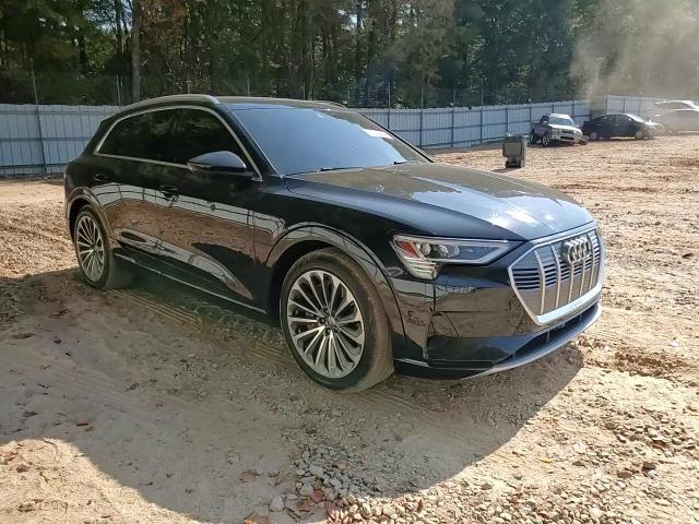 2019 Audi E-Tron Prestige VIN: WA1VAAGE1KB009575 Lot: 78244444