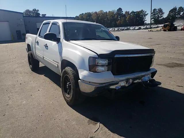 2008 GMC Sierra K1500 VIN: 2GTEK13M381245069 Lot: 77682394