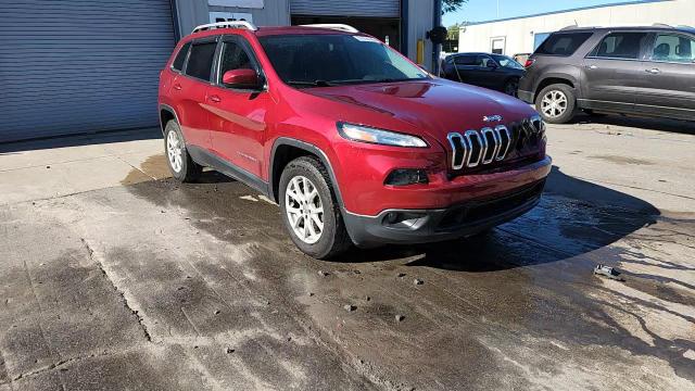 2017 Jeep Cherokee Latitude VIN: 1C4PJMCS7HD227187 Lot: 84594025