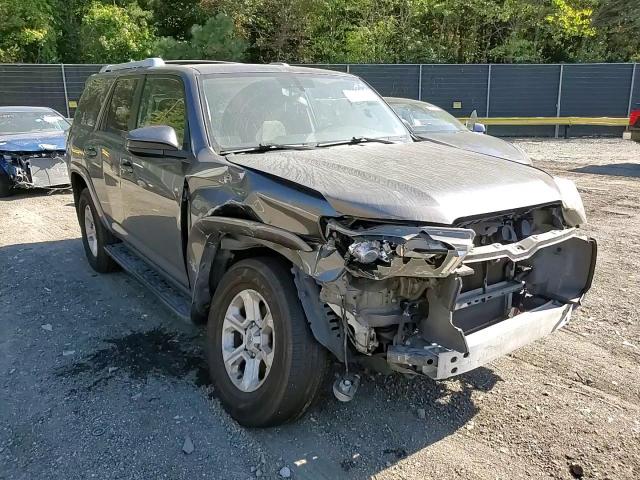 2015 Toyota 4Runner Sr5/Sr5 Premium VIN: JTEBU5JR2F5204460 Lot: 82260975