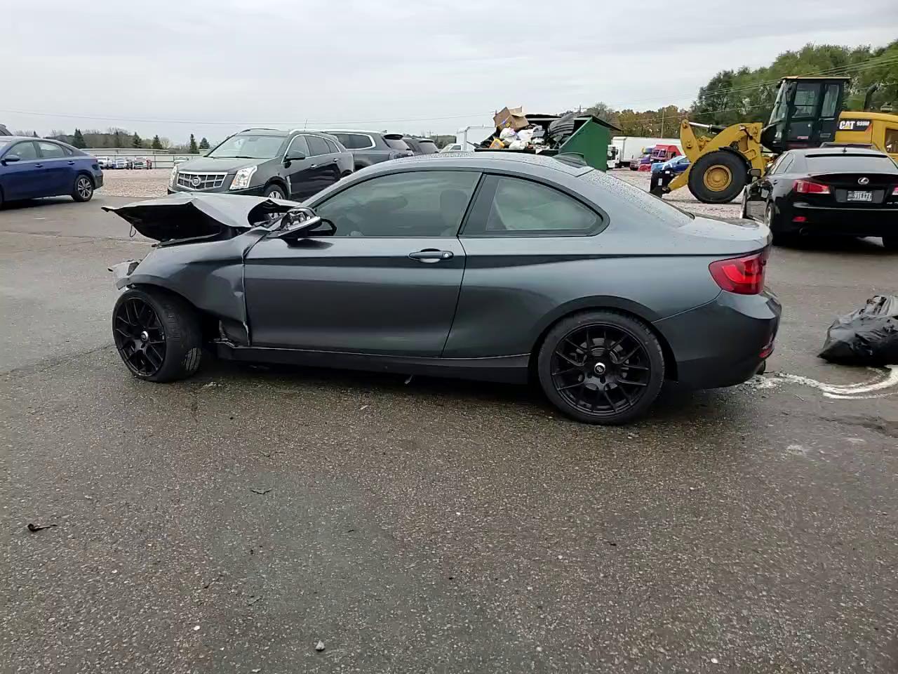 Фото: WBA1G9C55GV599693