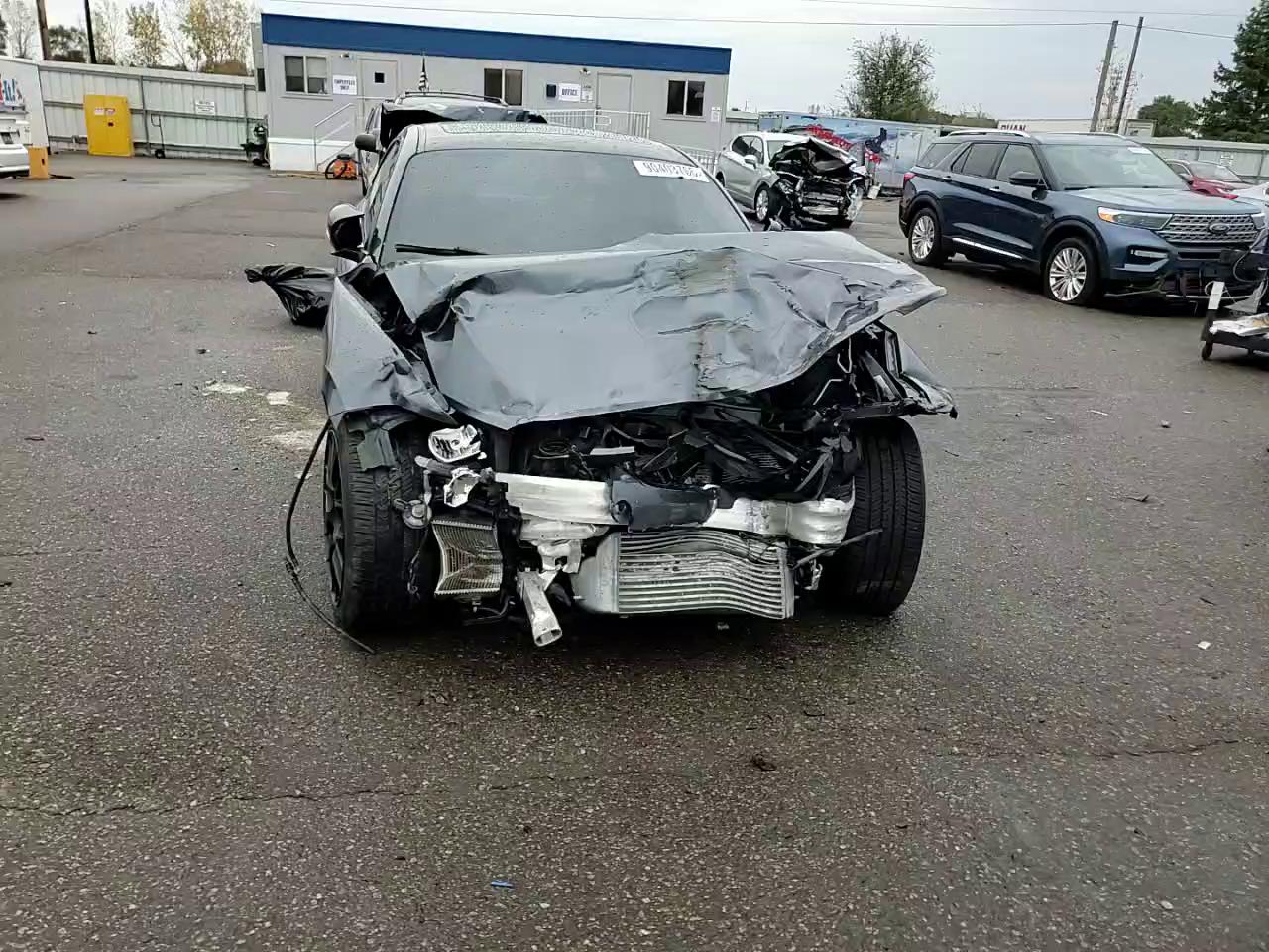 Фото: WBA1G9C55GV599693