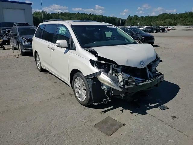 2017 Toyota Sienna Xle VIN: 5TDYZ3DC0HS868880 Lot: 87037605