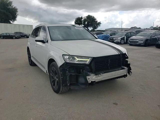 2018 Audi Q7 Premium VIN: WA1AAAF7XJD002211 Lot: 82326775