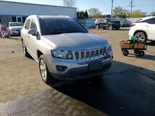 2016 Jeep Compass Latitude VIN: 1C4NJDEB9GD775761 Lot: 85341625