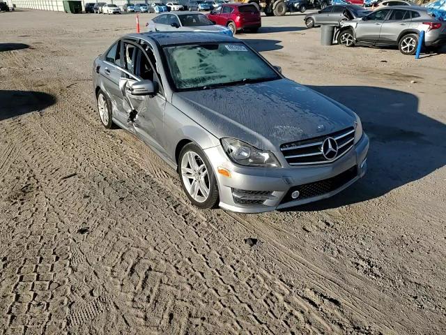 2014 Mercedes-Benz C 250 VIN: WDDGF4HBXEA963294 Lot: 89516375