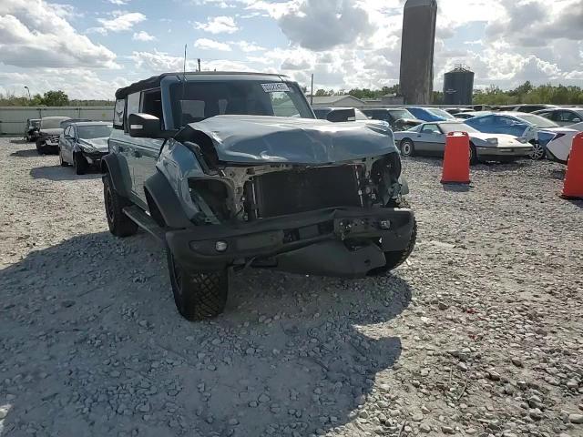 2022 Ford Bronco Base VIN: 1FMEE5DPXNLA92585 Lot: 85522435