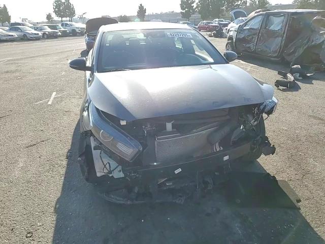 2024 Kia Forte Gt Line VIN: 3KPF54AD3RE713063 Lot: 82297205