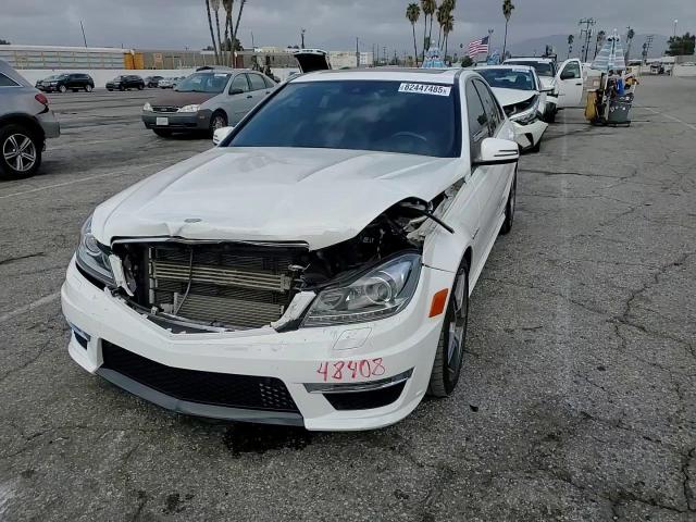 2013 Mercedes-Benz C 63 Amg VIN: WDDGF7HB1DA869188 Lot: 82447485