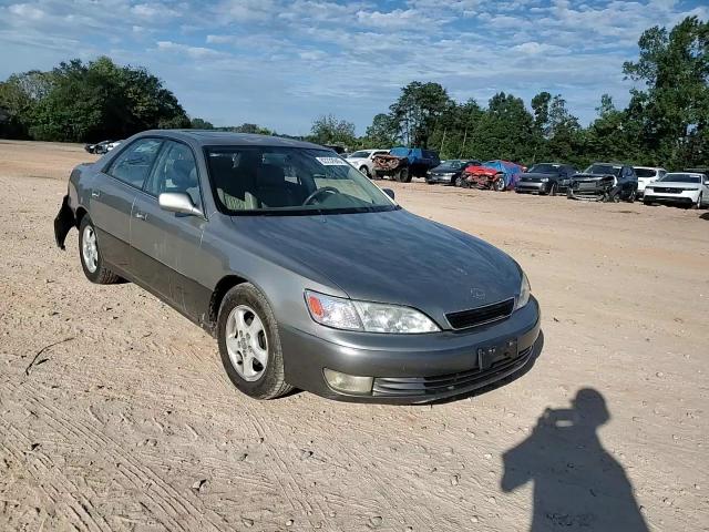 1998 Lexus Es 300 VIN: JT8BF28G8W5027378 Lot: 82232945