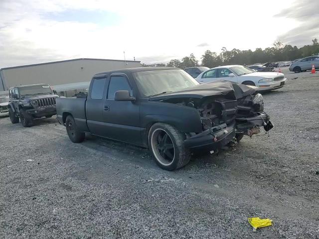 2003 Chevrolet Silverado C1500 VIN: 2GCEC19V331273475 Lot: 85814095