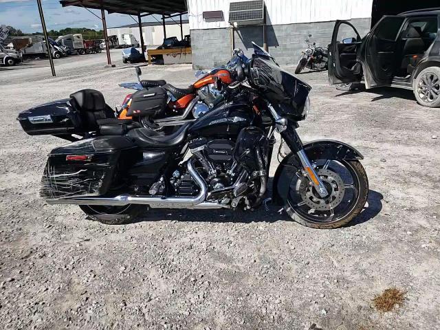 2016 Harley-Davidson Flhxse Cvo Street Glide VIN: 1HD1PXN17GB952260 Lot: 81996615