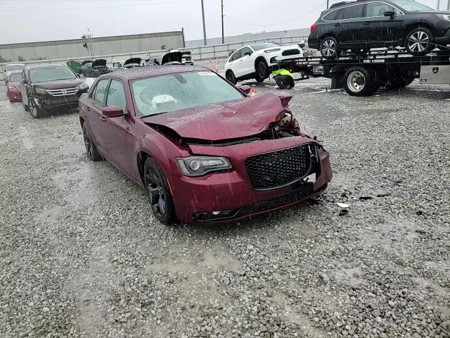 2023 Chrysler 300 S VIN: 2C3CCABG2PH637020 Lot: 85648155