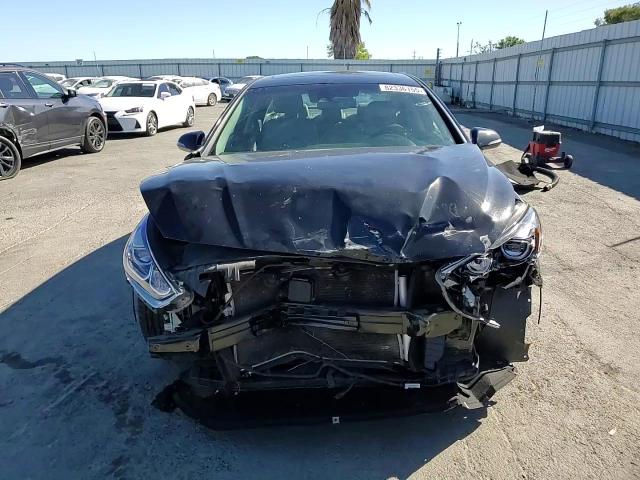 2018 Hyundai Sonata Sport VIN: 5NPE34AF1JH677568 Lot: 82336155