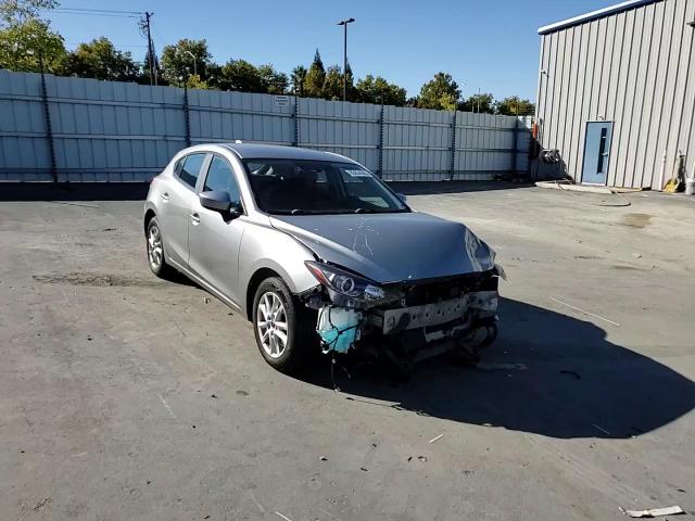 2014 Mazda 3 Touring VIN: JM1BM1L71E1174544 Lot: 85654365