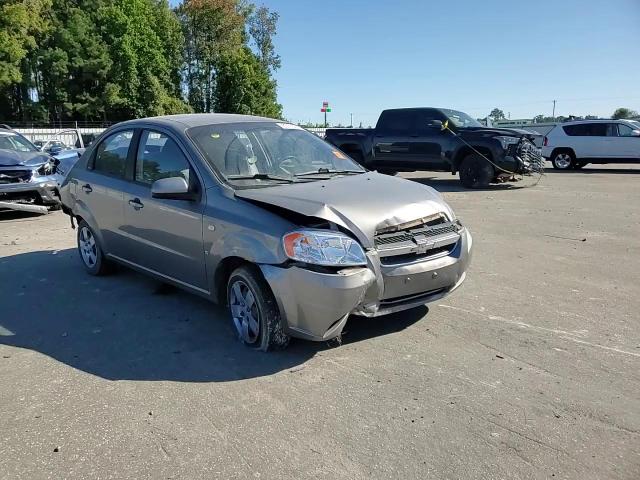 2008 Chevrolet Aveo Base VIN: KL1TD56688B009448 Lot: 85715915