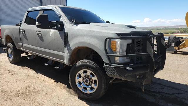 2017 Ford F250 Super Duty VIN: 1FT7W2BT1HED31300 Lot: 84638535