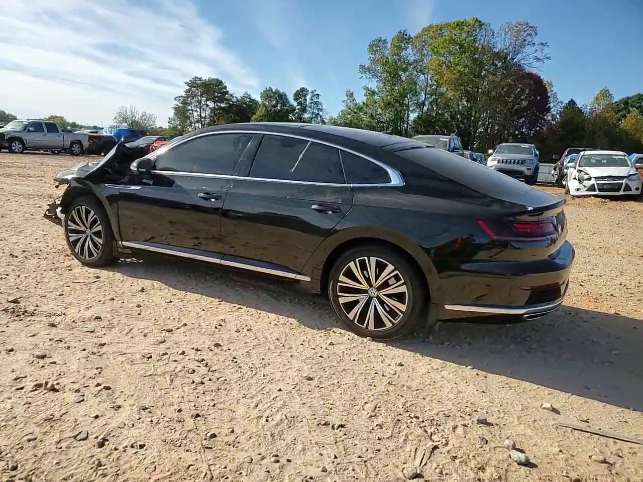 Фото: WVWDR7AN1LE013535