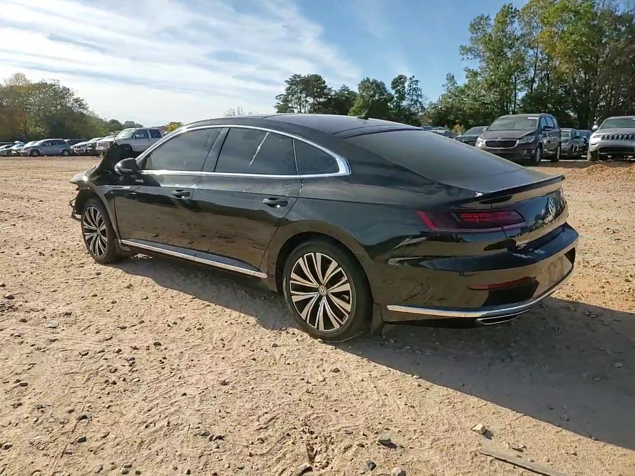 Фото: WVWDR7AN1LE013535